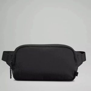 NWT - Lululemon Mini Belt Bag Black - *SOLD OUT*